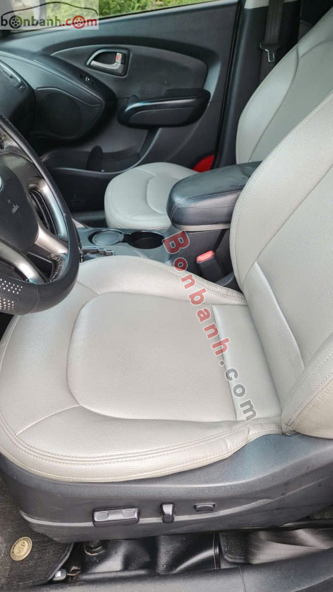 Bán ô tô Hyundai Tucson 2.0 AT 4WD - 2011 - xe cũ