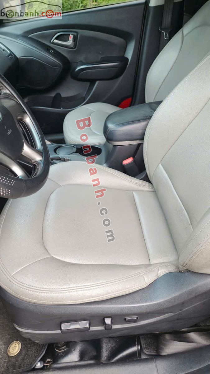 Bán ô tô Hyundai Tucson 2.0 AT 4WD - 2011 - xe cũ