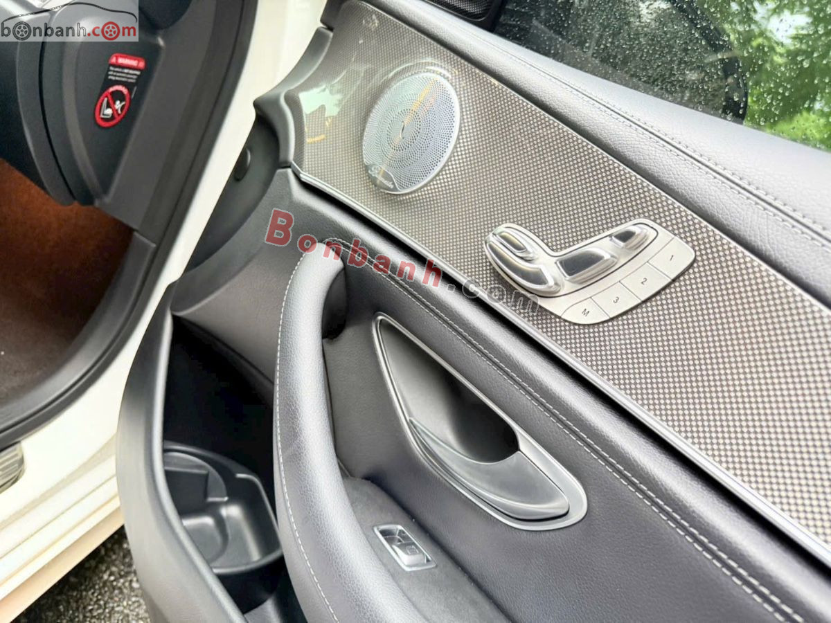 Bán ô tô Mercedes Benz E class E300 AMG - 2019 - xe cũ