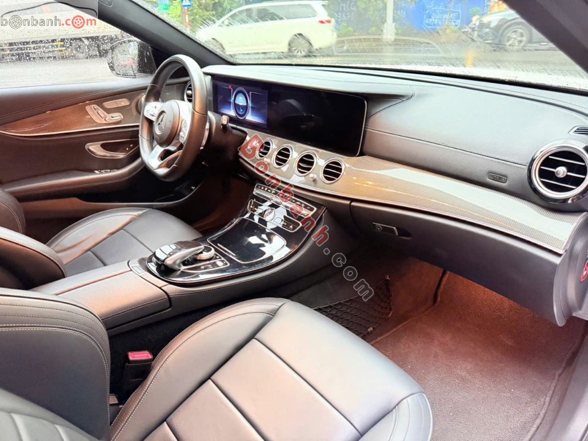 Bán ô tô Mercedes Benz E class E300 AMG - 2019 - xe cũ