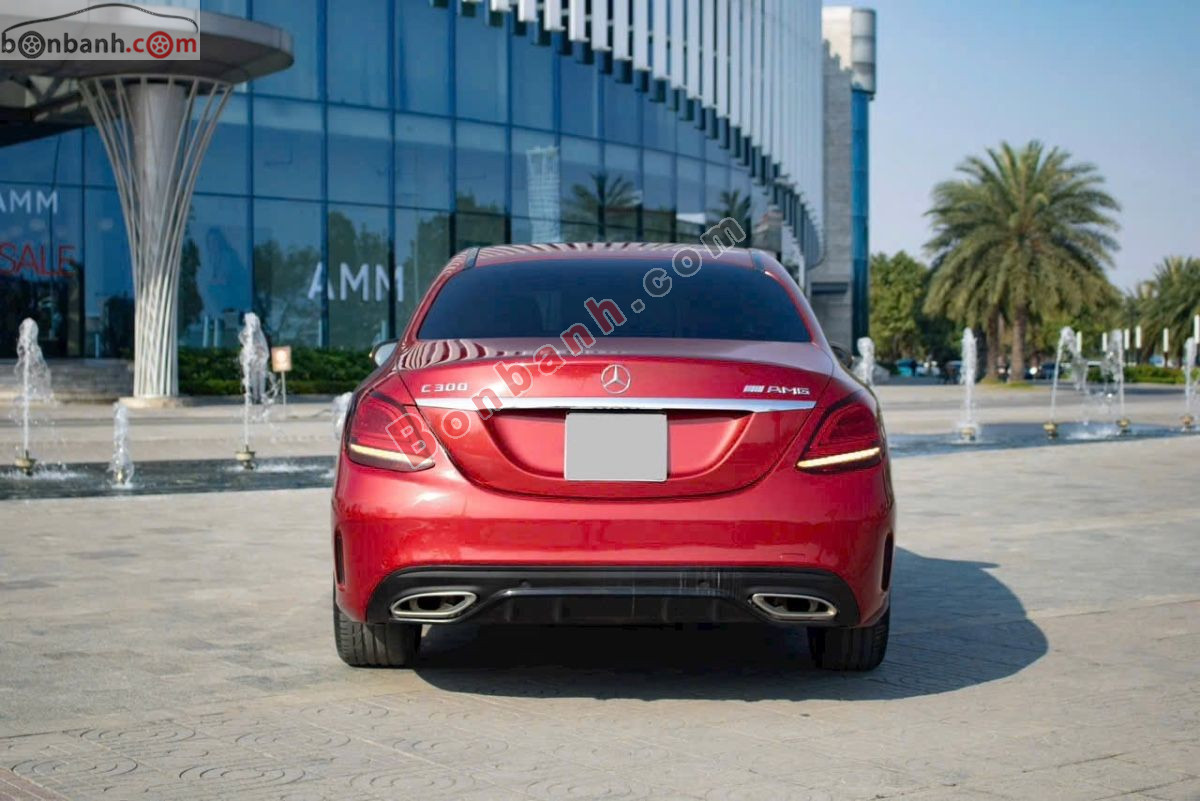 Bán ô tô Mercedes Benz C class C300 AMG - 2019 - xe cũ