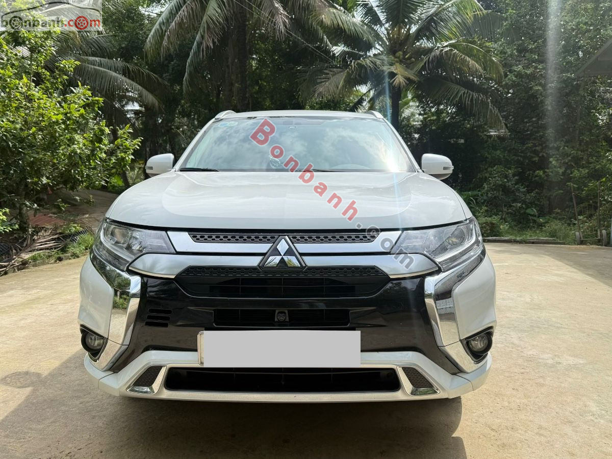 Bán ô tô Mitsubishi Outlander 2.0 CVT - 2023 - xe cũ