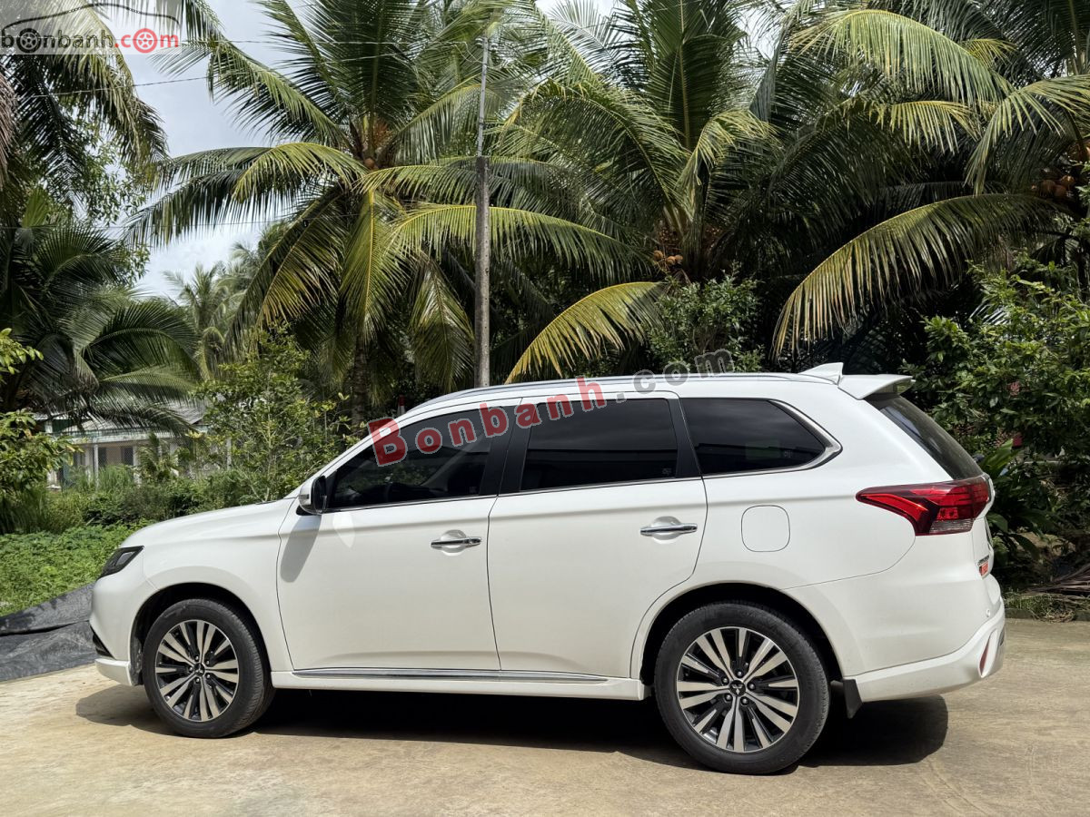 Bán ô tô Mitsubishi Outlander 2.0 CVT - 2023 - xe cũ