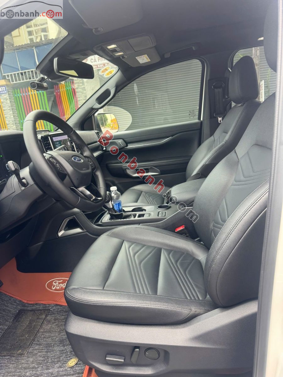 Bán ô tô Ford Everest Titanium 2.0L 4x2 AT - 2025 - xe cũ