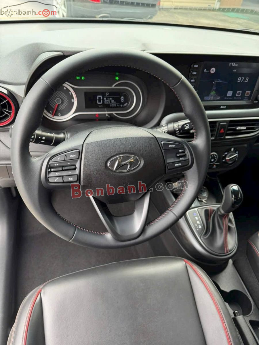 Bán ô tô Hyundai i10 1.2 AT - 2021 - xe cũ