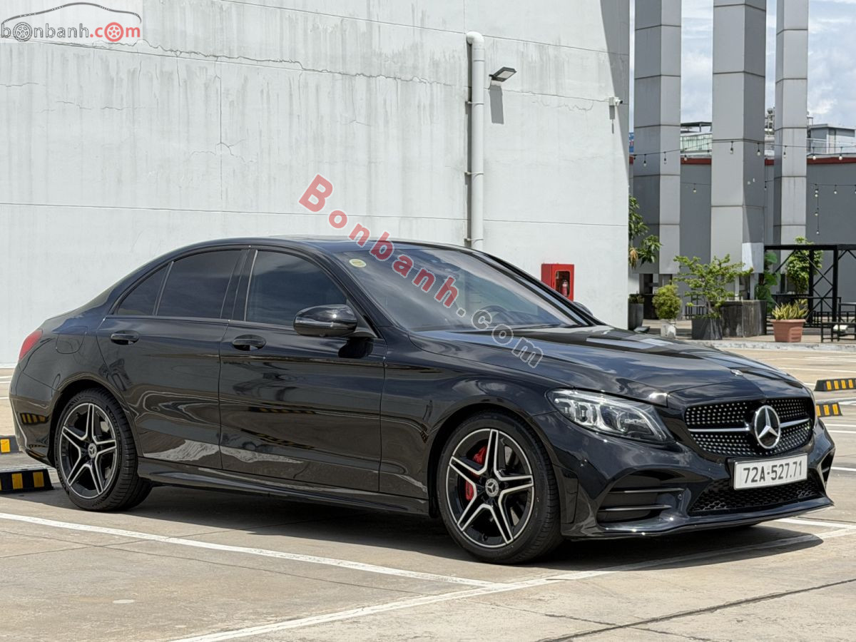 Bán ô tô Mercedes Benz C class C300 AMG - 2019 - xe cũ