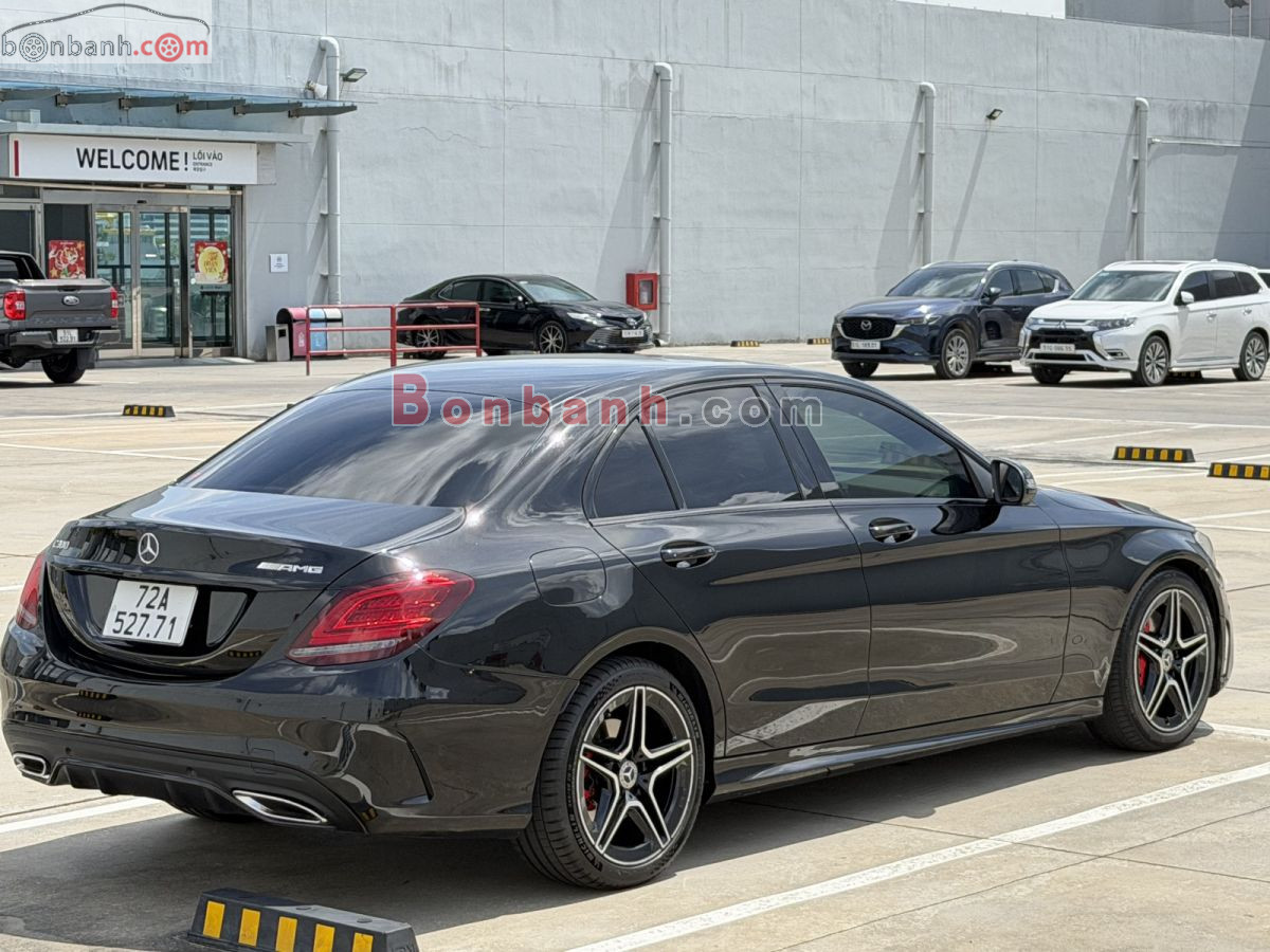Bán ô tô Mercedes Benz C class C300 AMG - 2019 - xe cũ
