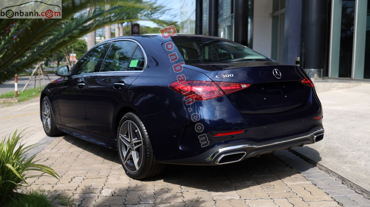 Bán ô tô Mercedes Benz C class C300 AMG - 2023 - xe cũ