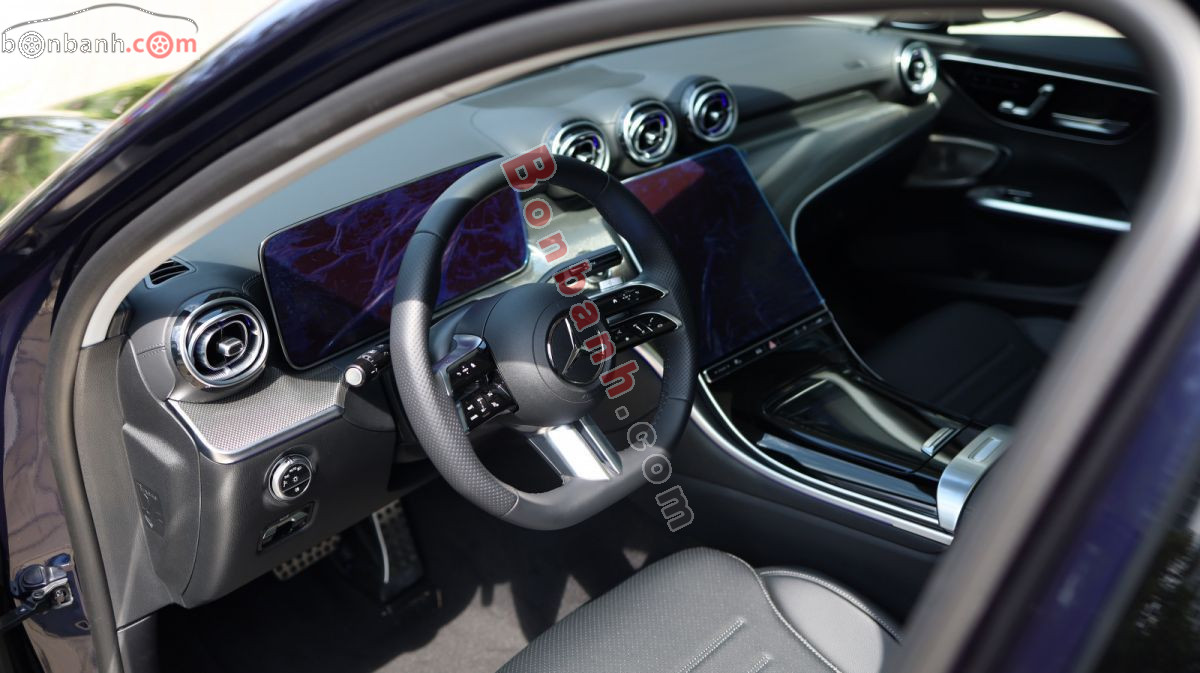 Bán ô tô Mercedes Benz C class C300 AMG - 2023 - xe cũ