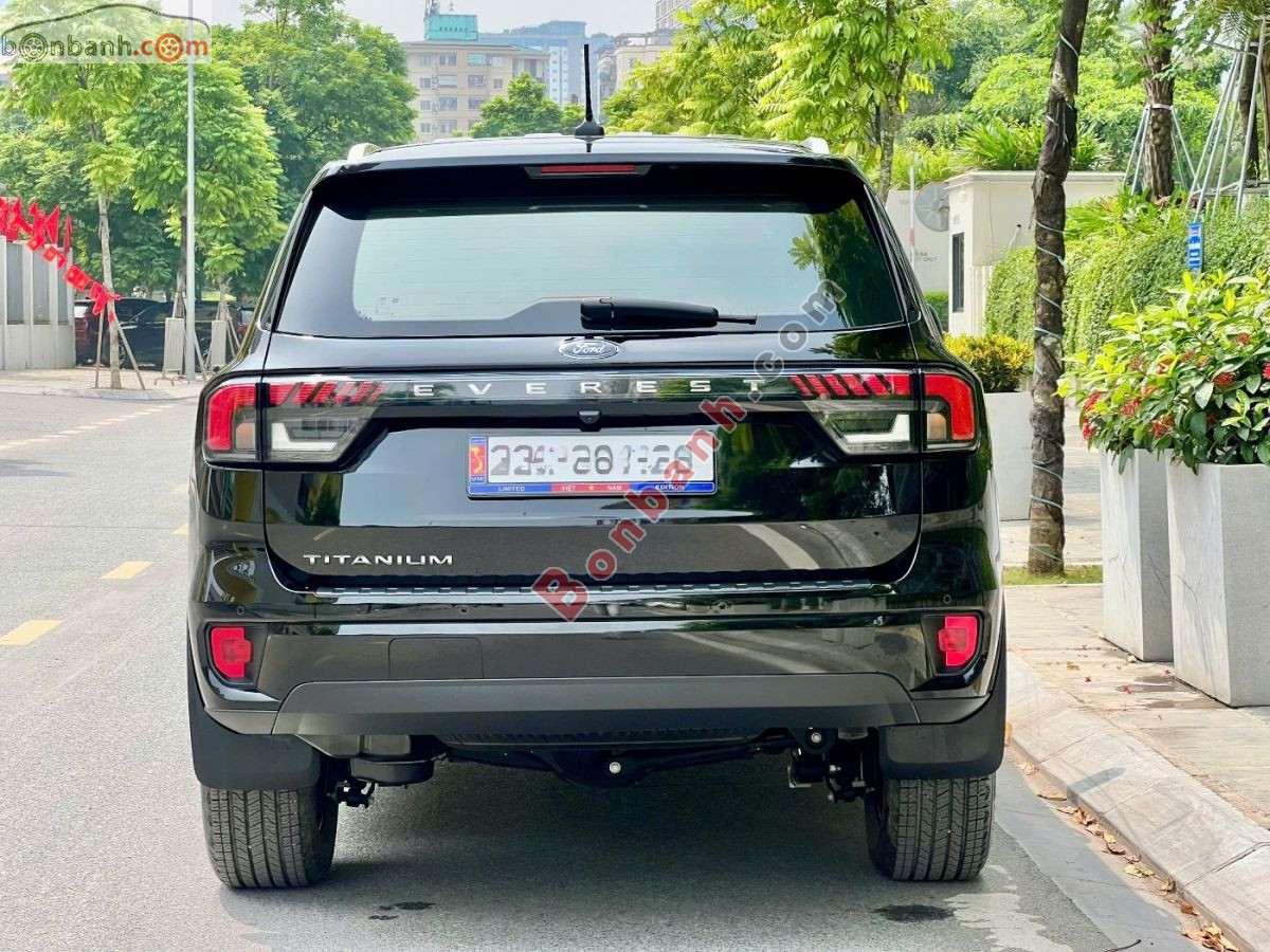 Bán ô tô Ford Everest Titanium 2.0L 4x2 AT - 2025 - xe cũ