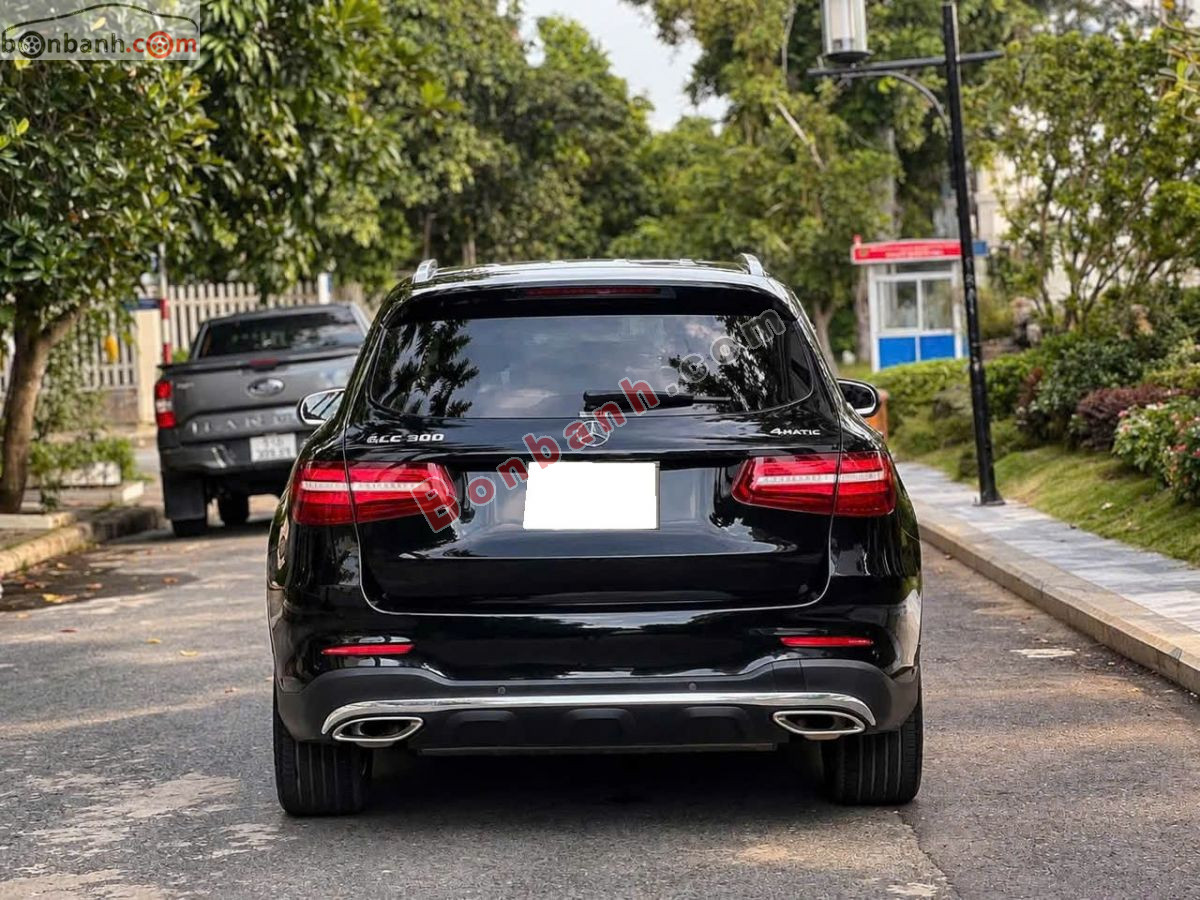 Bán ô tô Mercedes Benz GLC 300 4Matic - 2018 - xe cũ