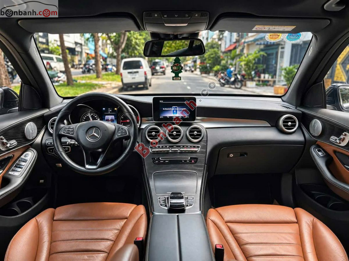 Bán ô tô Mercedes Benz GLC 300 4Matic - 2018 - xe cũ