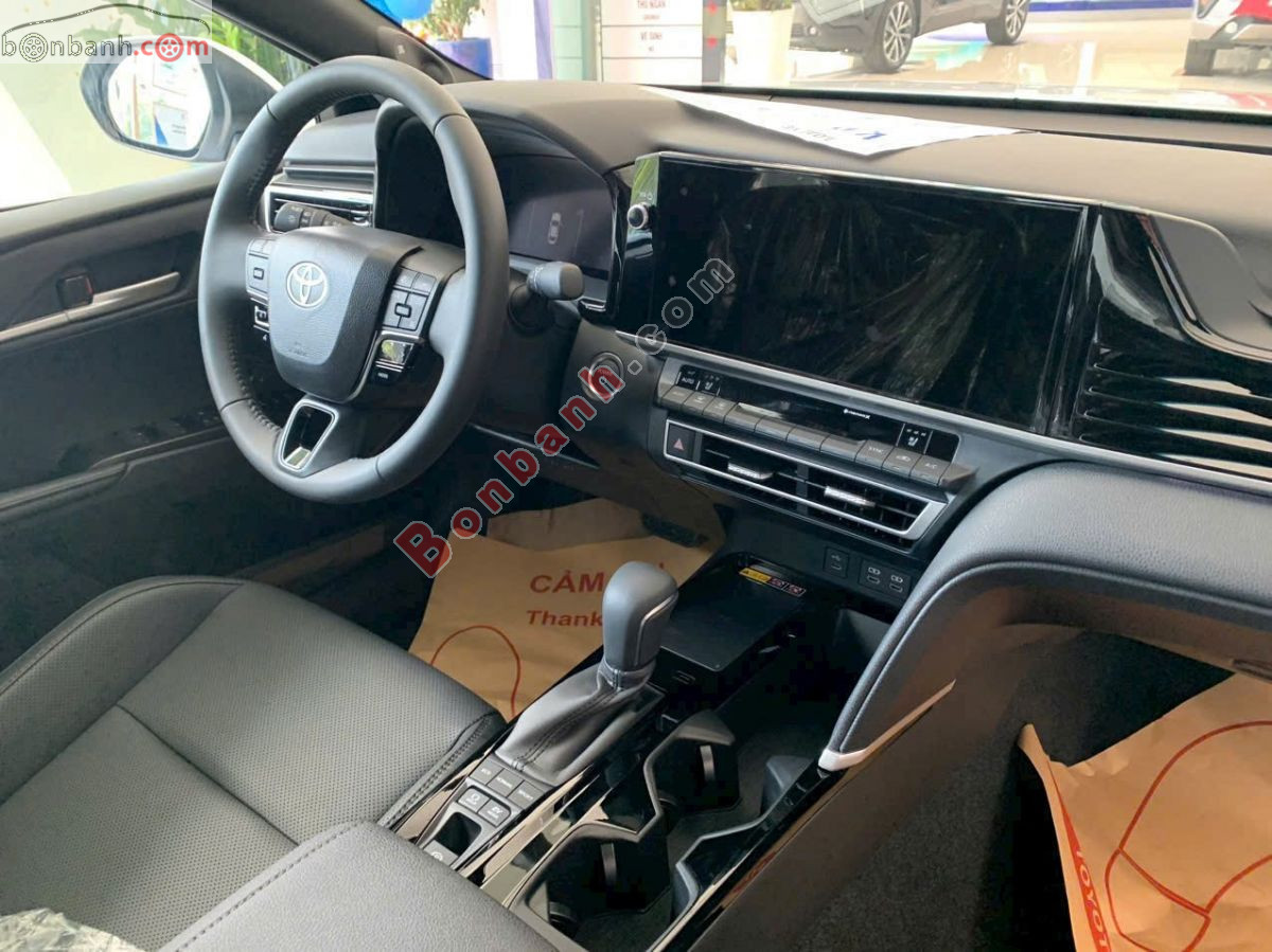 Bán ô tô Toyota Camry 2.5 HEV Top - 2026 - xe mới