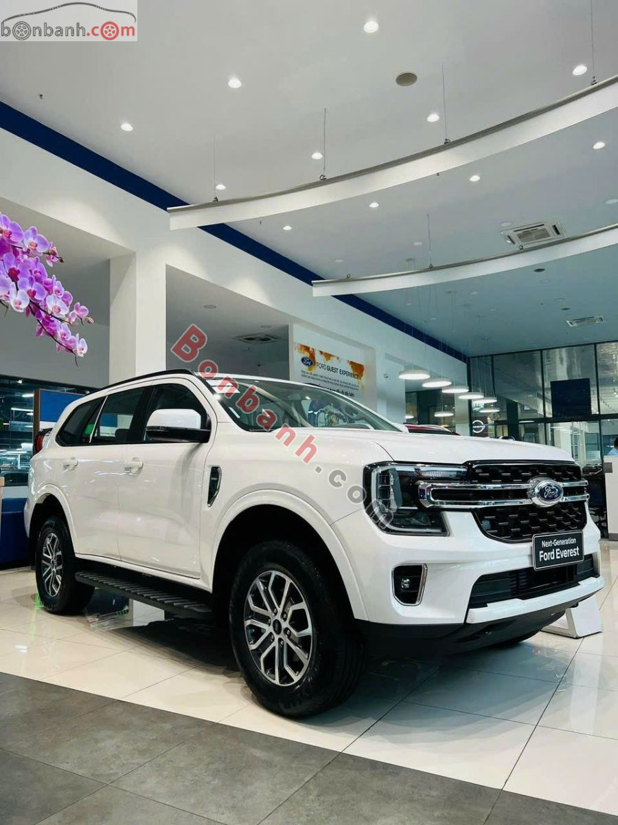 Bán ô tô Ford Everest Ambiente 2.0L 4x2 AT - 2026 - xe mới