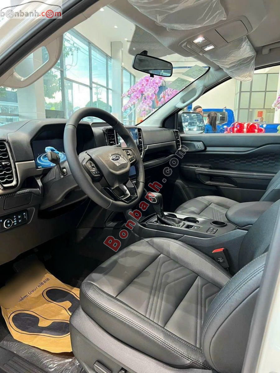 Bán ô tô Ford Everest Ambiente 2.0L 4x2 AT - 2026 - xe mới