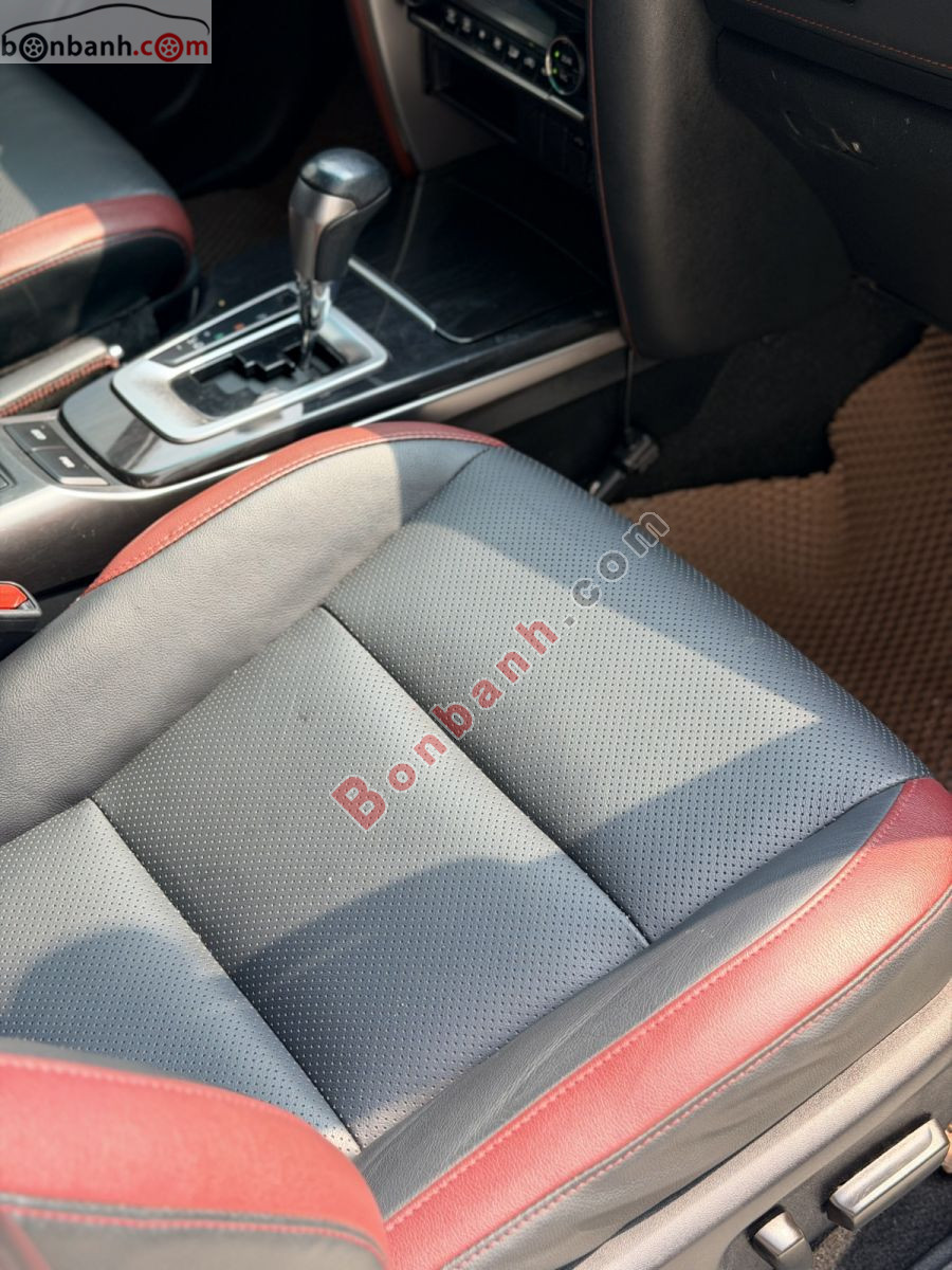 Bán ô tô Toyota Fortuner Legender 2.4L 4x2 AT - 2023 - xe cũ