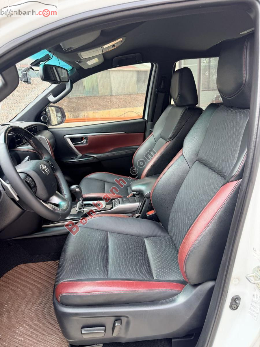 Bán ô tô Toyota Fortuner Legender 2.4L 4x2 AT - 2023 - xe cũ