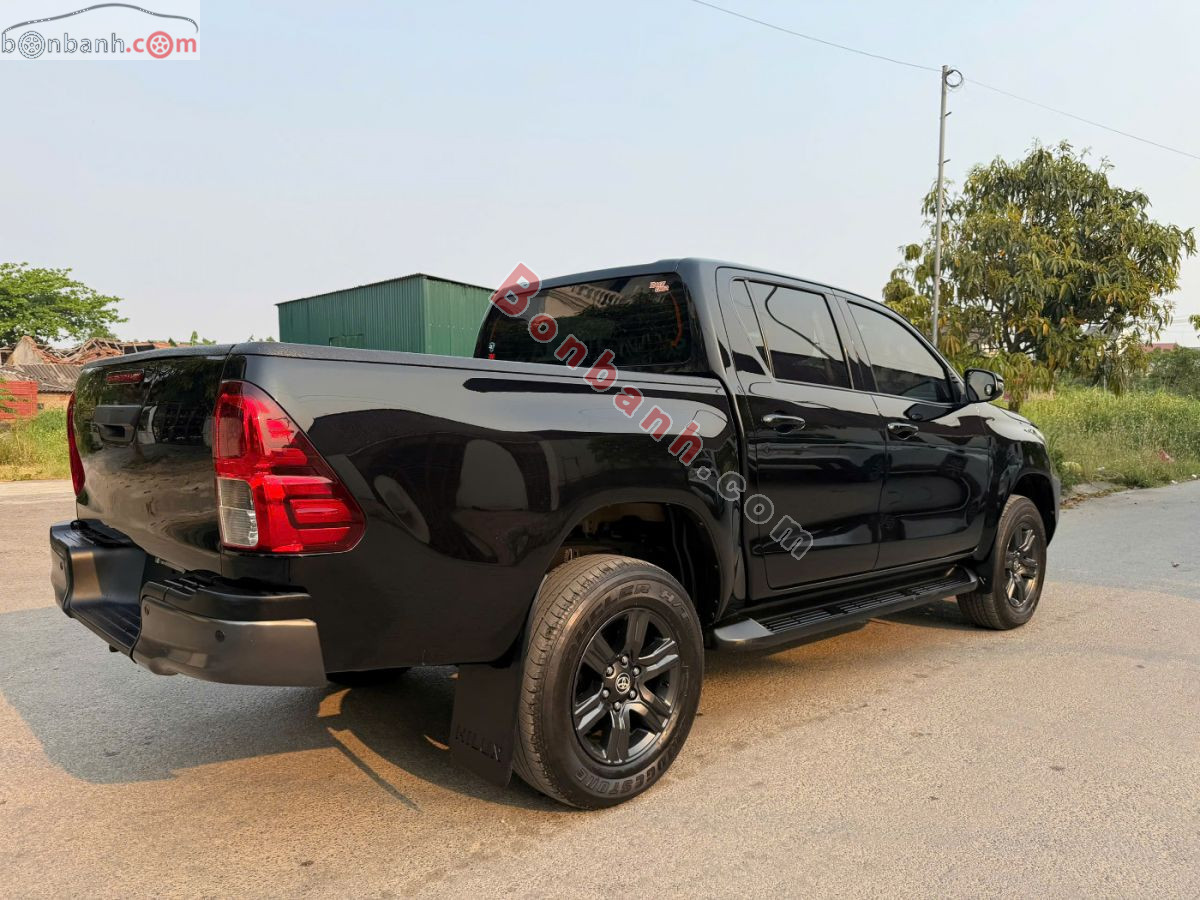 Bán ô tô Toyota Hilux 2.4L 4x2 AT - 2021 - xe cũ