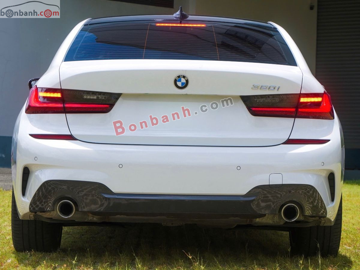 Bán ô tô BMW 3 Series 320i M Sport - 2022 - xe cũ
