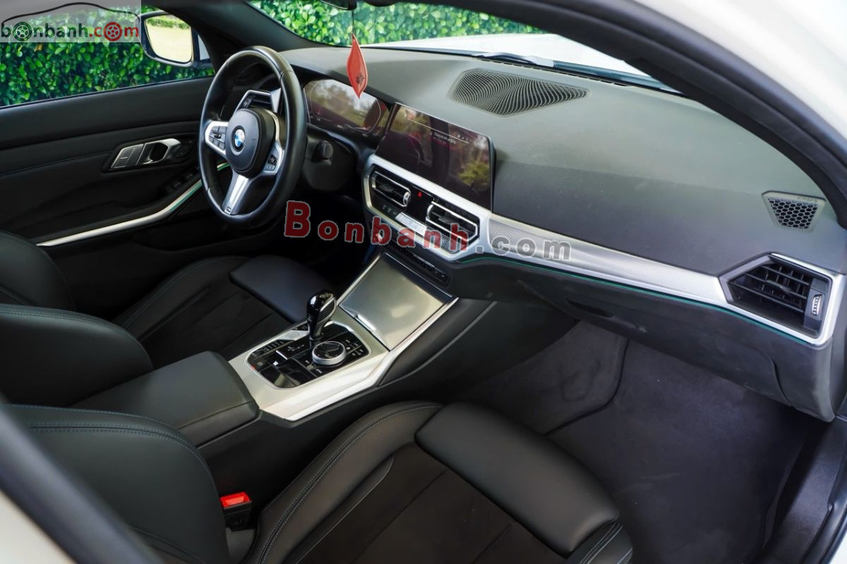 Bán ô tô BMW 3 Series 320i M Sport - 2022 - xe cũ
