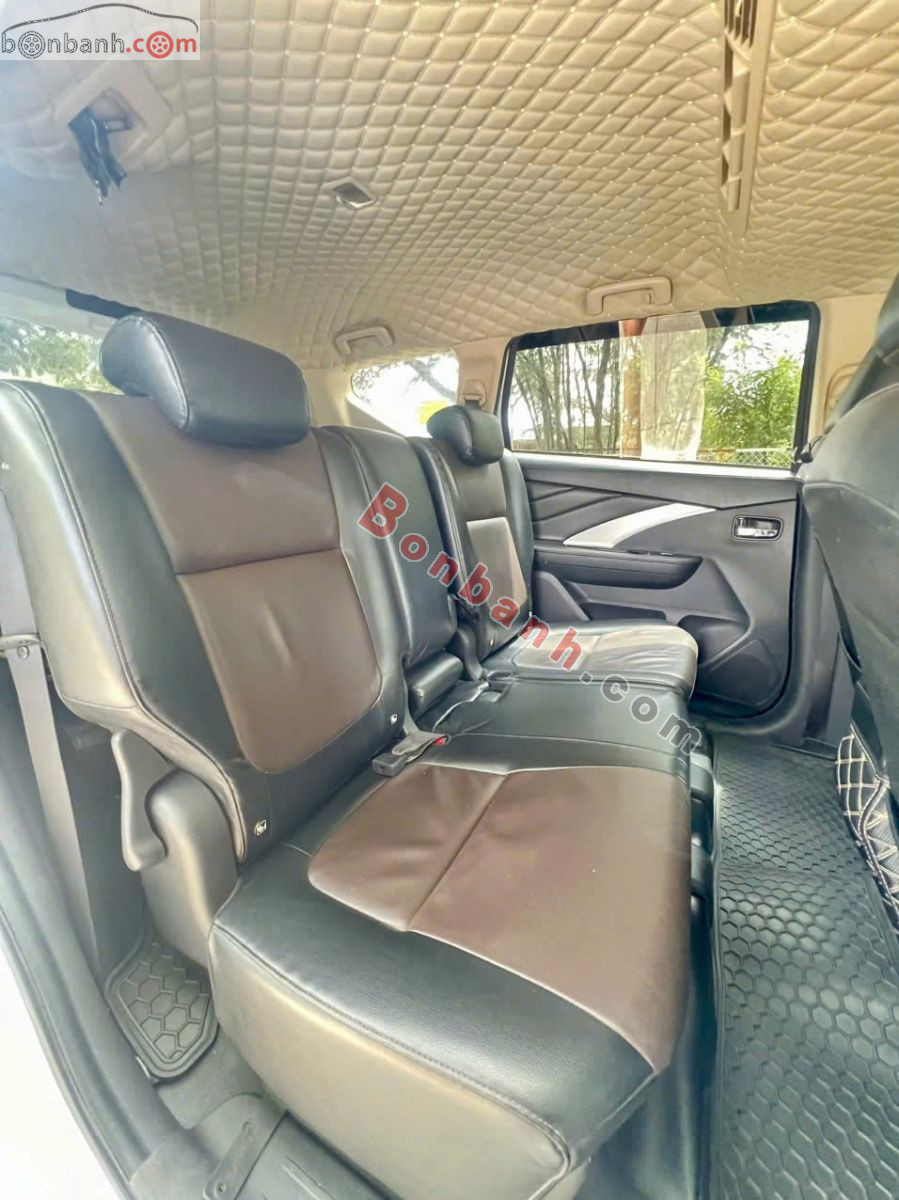 Bán ô tô Mitsubishi Xpander Cross 1.5 AT - 2021 - xe cũ
