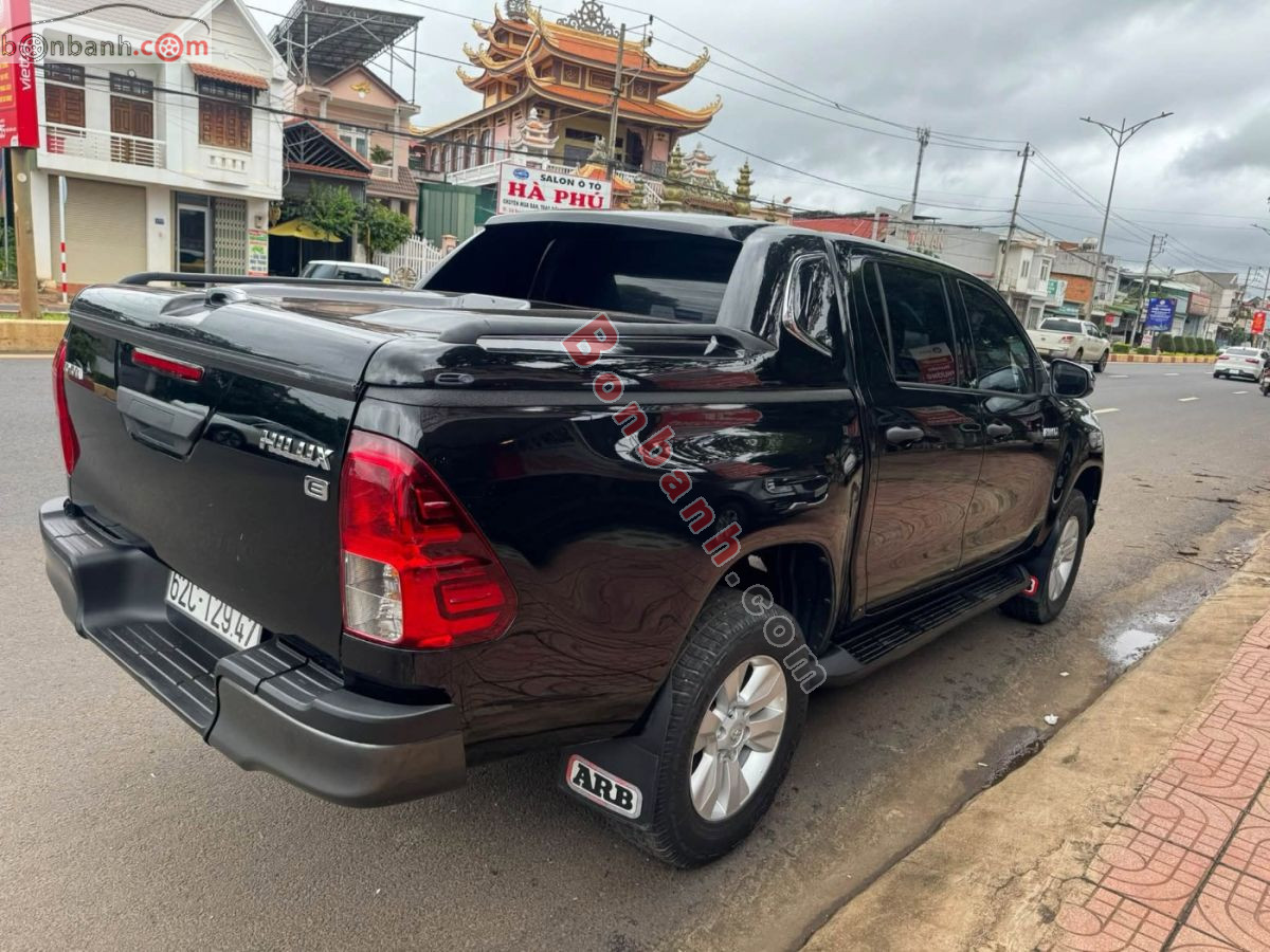 Bán ô tô Toyota Hilux 2.4E 4x2 AT - 2019 - xe cũ