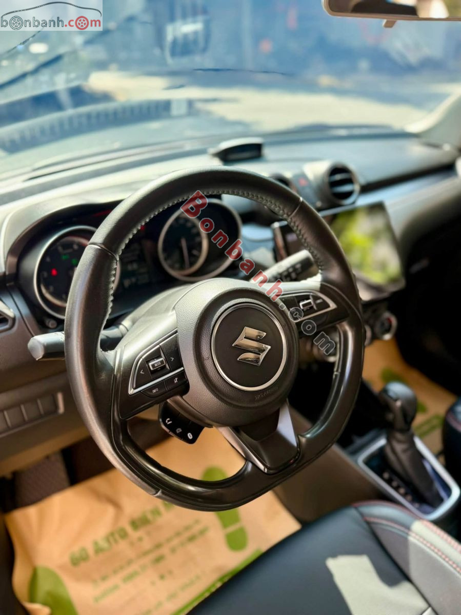 Bán ô tô Suzuki Swift GLX 1.2 AT - 2021 - xe cũ