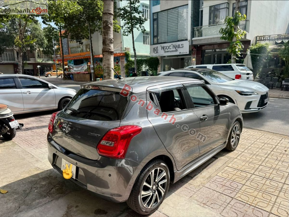 Bán ô tô Suzuki Swift GLX 1.2 AT - 2021 - xe cũ