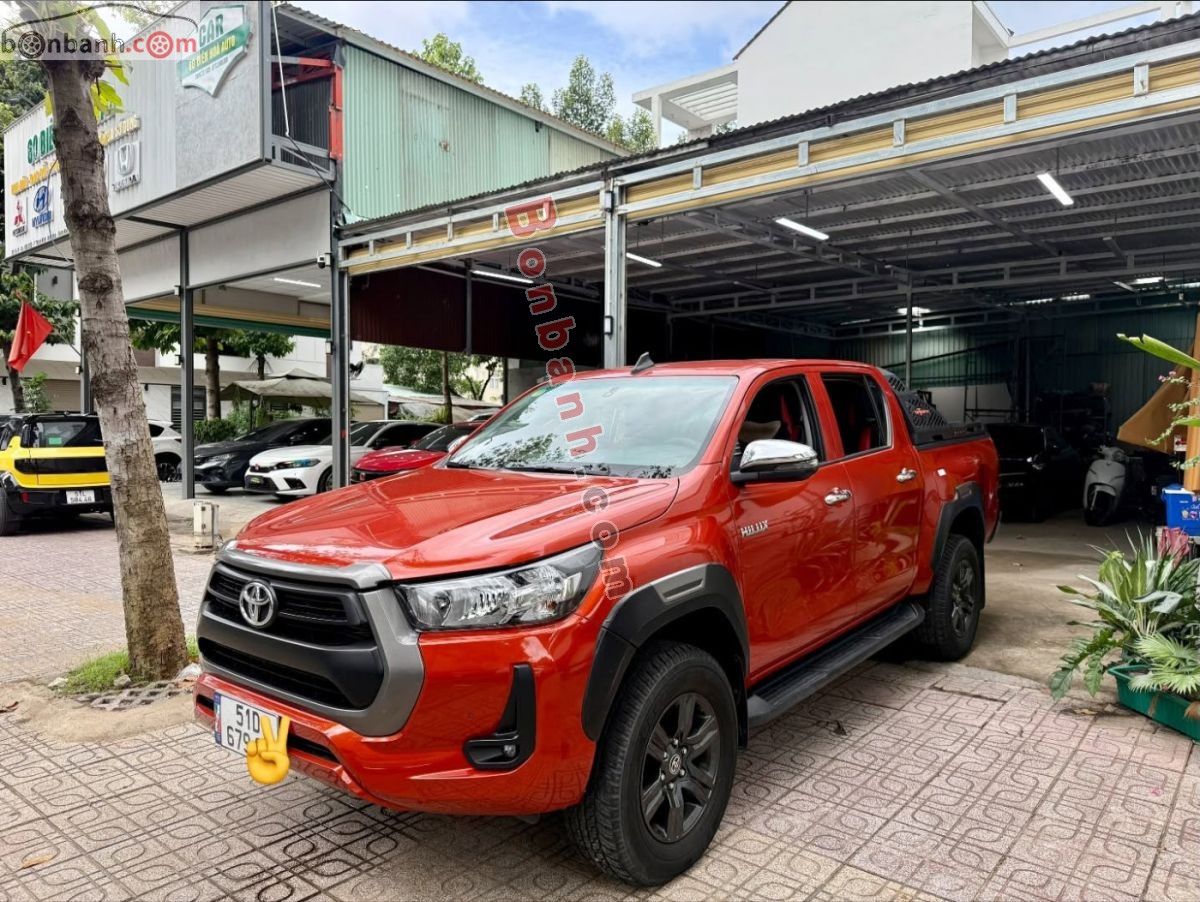 Bán ô tô Toyota Hilux 2.4L 4x2 AT - 2021 - xe cũ