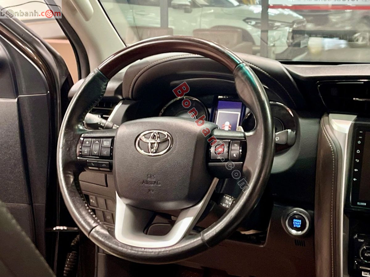 Bán ô tô Toyota Fortuner 2.8V 4x4 AT - 2018 - xe cũ