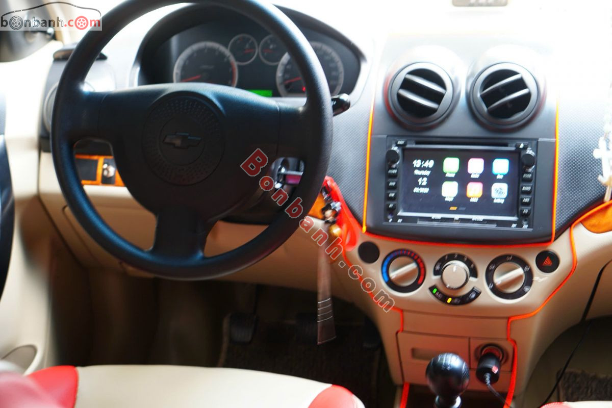 Bán ô tô Chevrolet Aveo 1.5 MT - 2013 - xe cũ