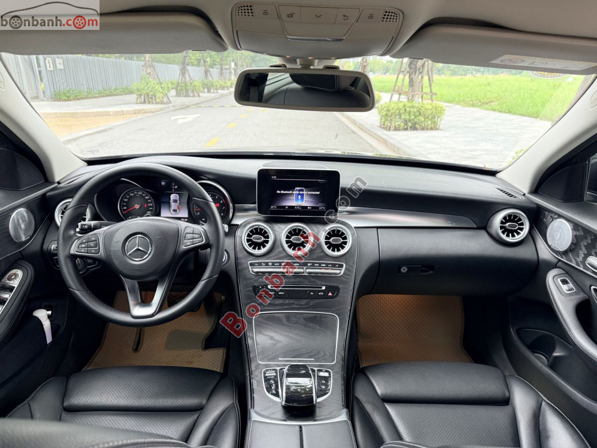 Bán ô tô Mercedes Benz C class C200 - 2018 - xe cũ