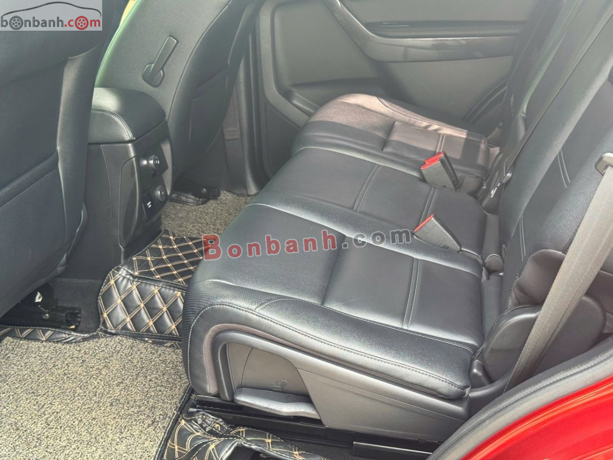 Bán ô tô Ford Everest Titanium 2.0L 4x2 AT - 2021 - xe cũ