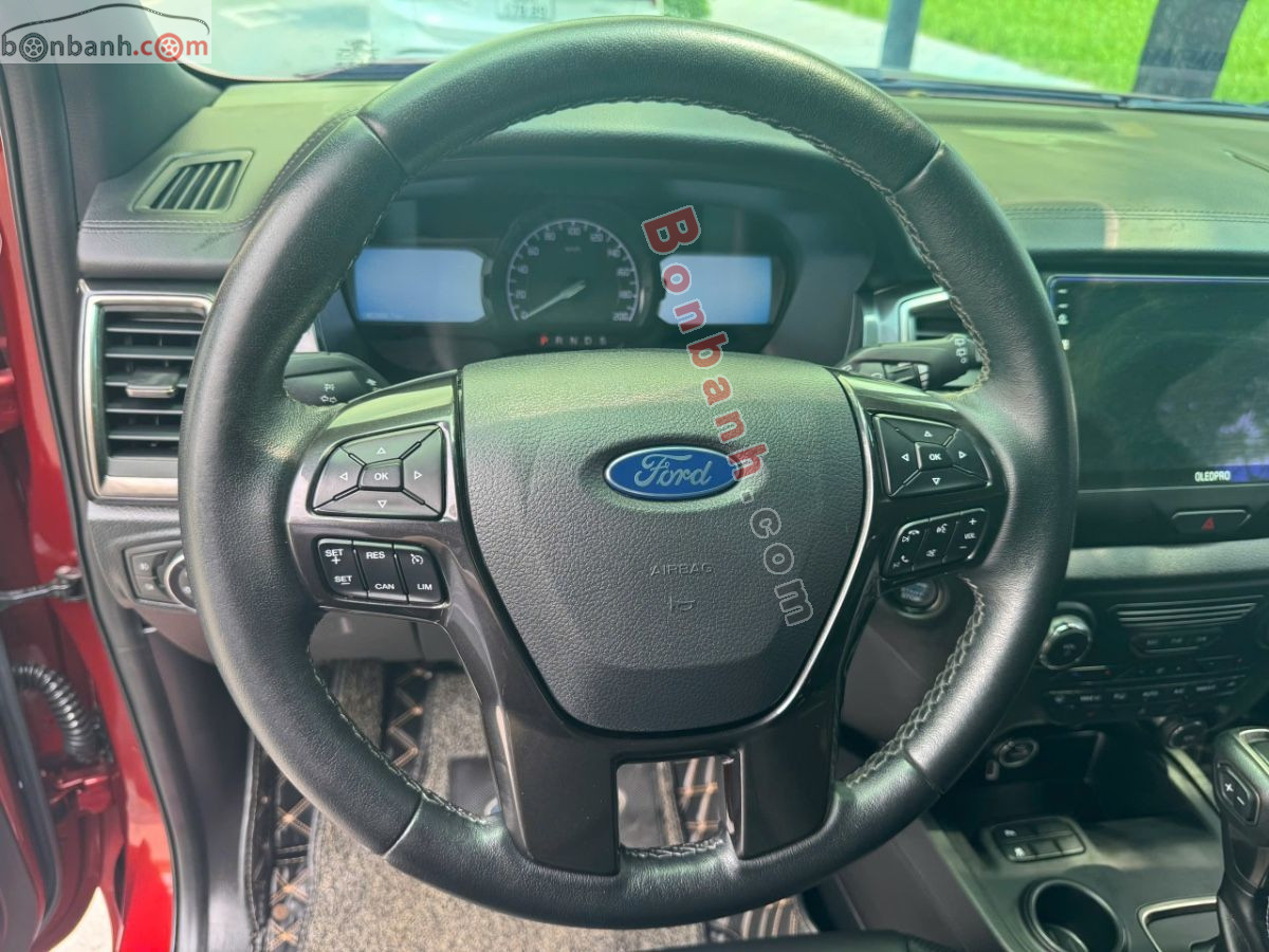 Bán ô tô Ford Everest Titanium 2.0L 4x2 AT - 2021 - xe cũ