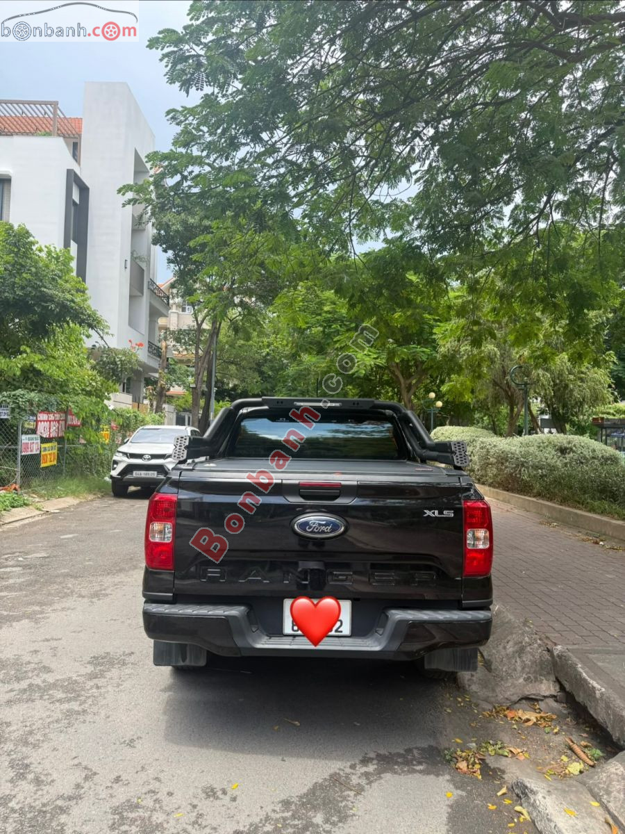 Bán ô tô Ford Ranger XLS 2.0L 4x2 AT - 2024 - xe cũ