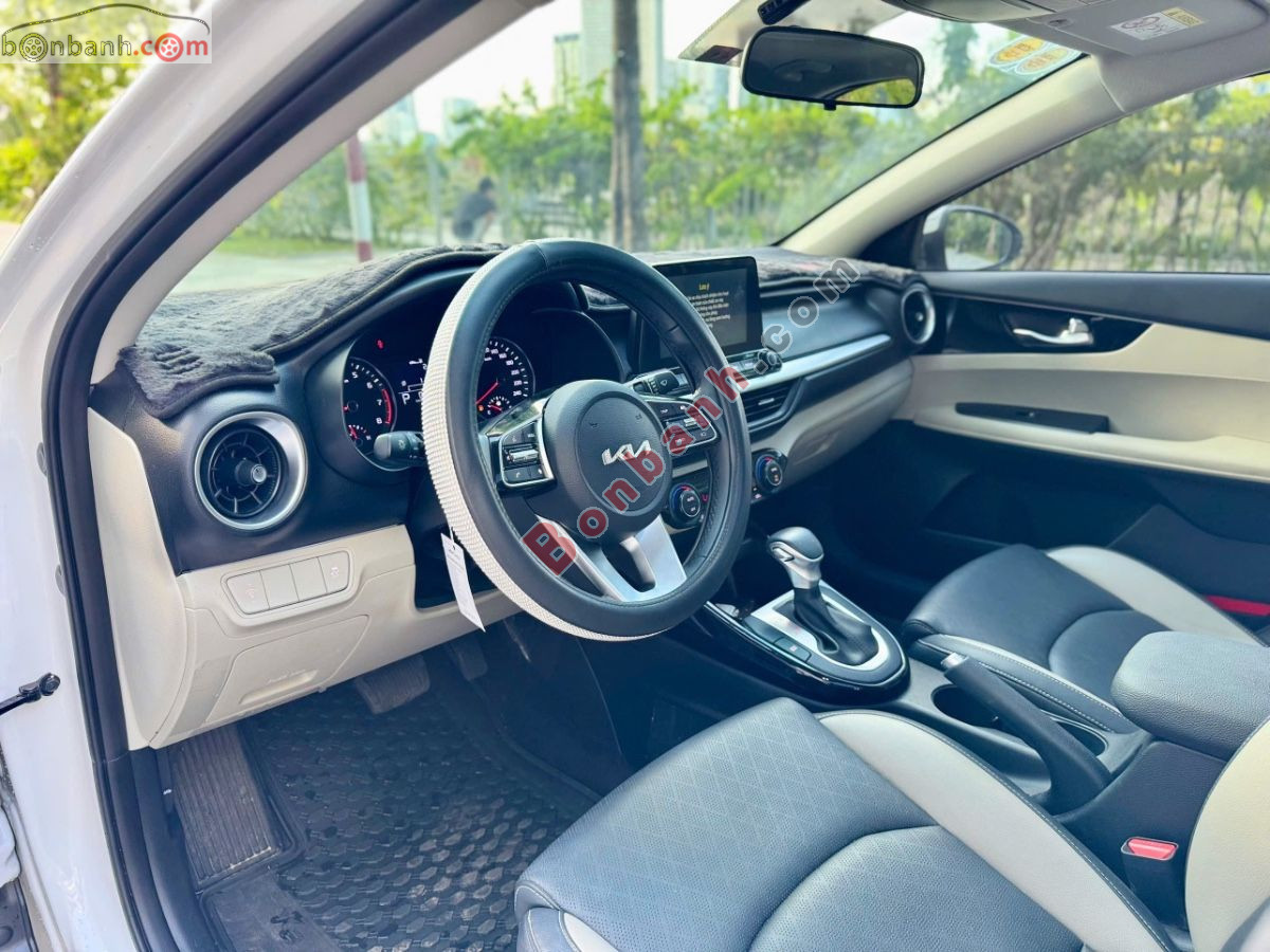 Bán ô tô Kia K3 Luxury 1.6 AT - 2025 - xe cũ