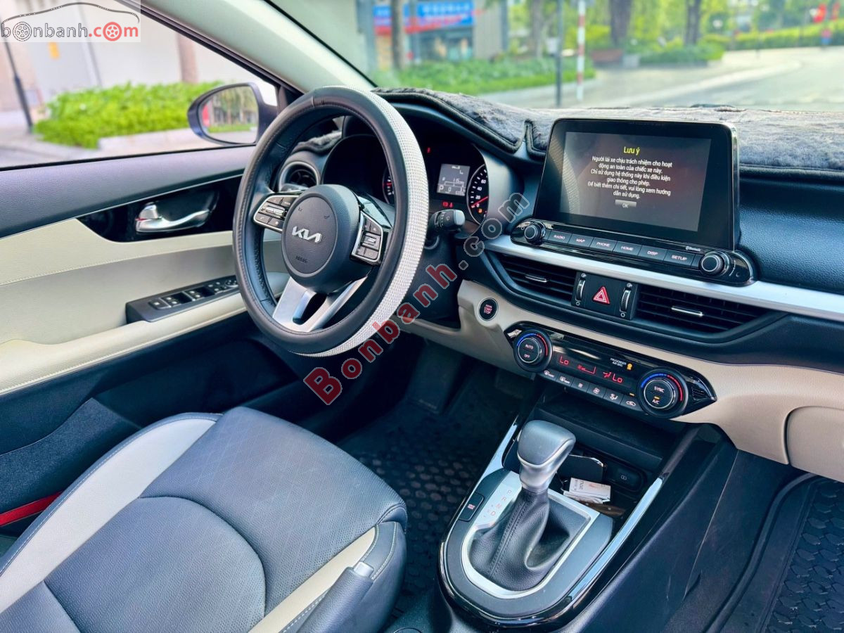 Bán ô tô Kia K3 Luxury 1.6 AT - 2025 - xe cũ