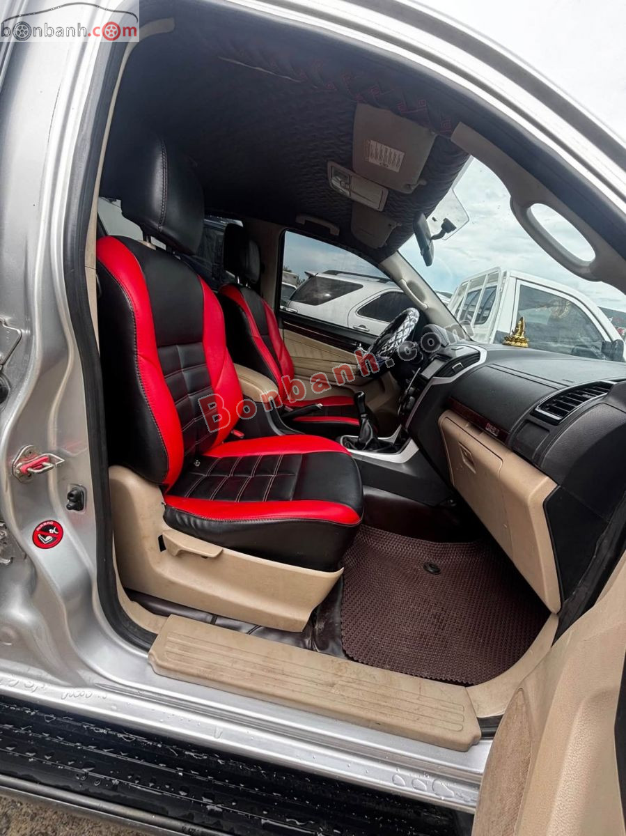 Bán ô tô Isuzu MU-X 1.9 4X2 MT - 2019 - xe cũ