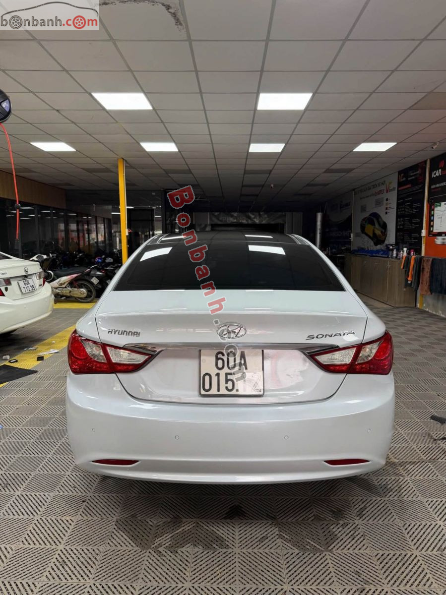Bán ô tô Hyundai Sonata 2.0 AT - 2010 - xe cũ