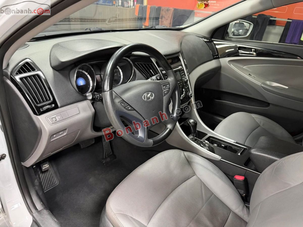 Bán ô tô Hyundai Sonata 2.0 AT - 2010 - xe cũ