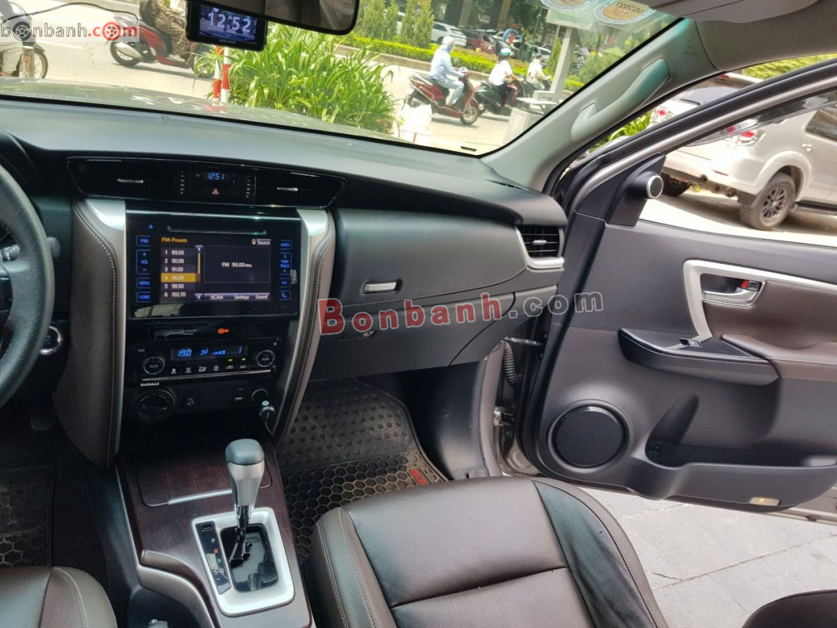 Bán ô tô Toyota Fortuner 2.7V 4x4 AT - 2019 - xe cũ