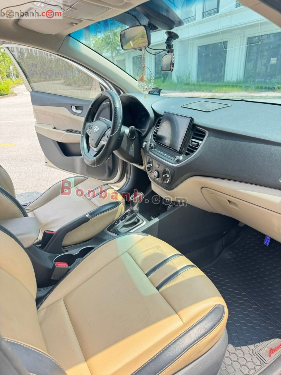 Bán ô tô Hyundai Accent 1.4 AT - 2021 - xe cũ