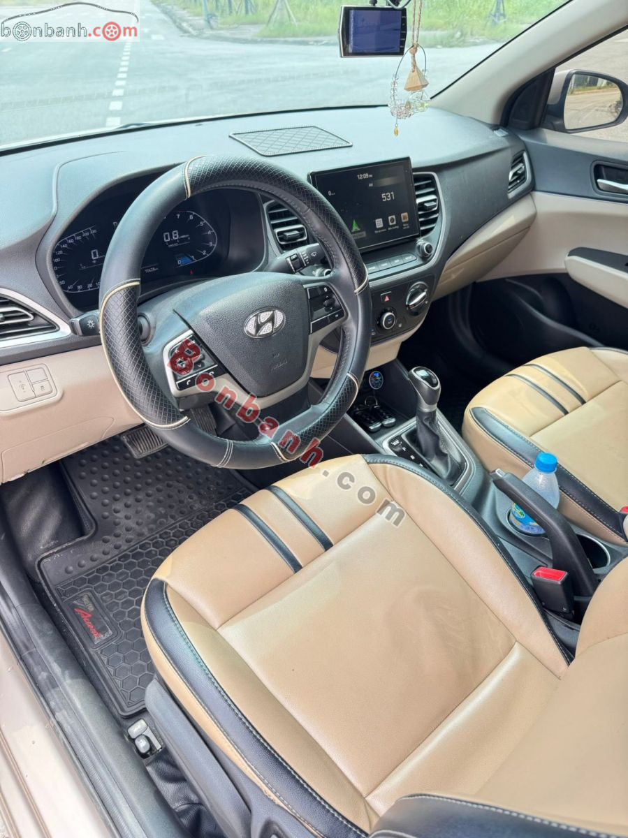 Bán ô tô Hyundai Accent 1.4 AT - 2021 - xe cũ