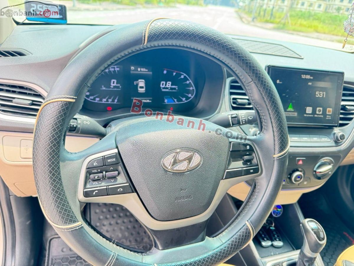 Bán ô tô Hyundai Accent 1.4 AT - 2021 - xe cũ