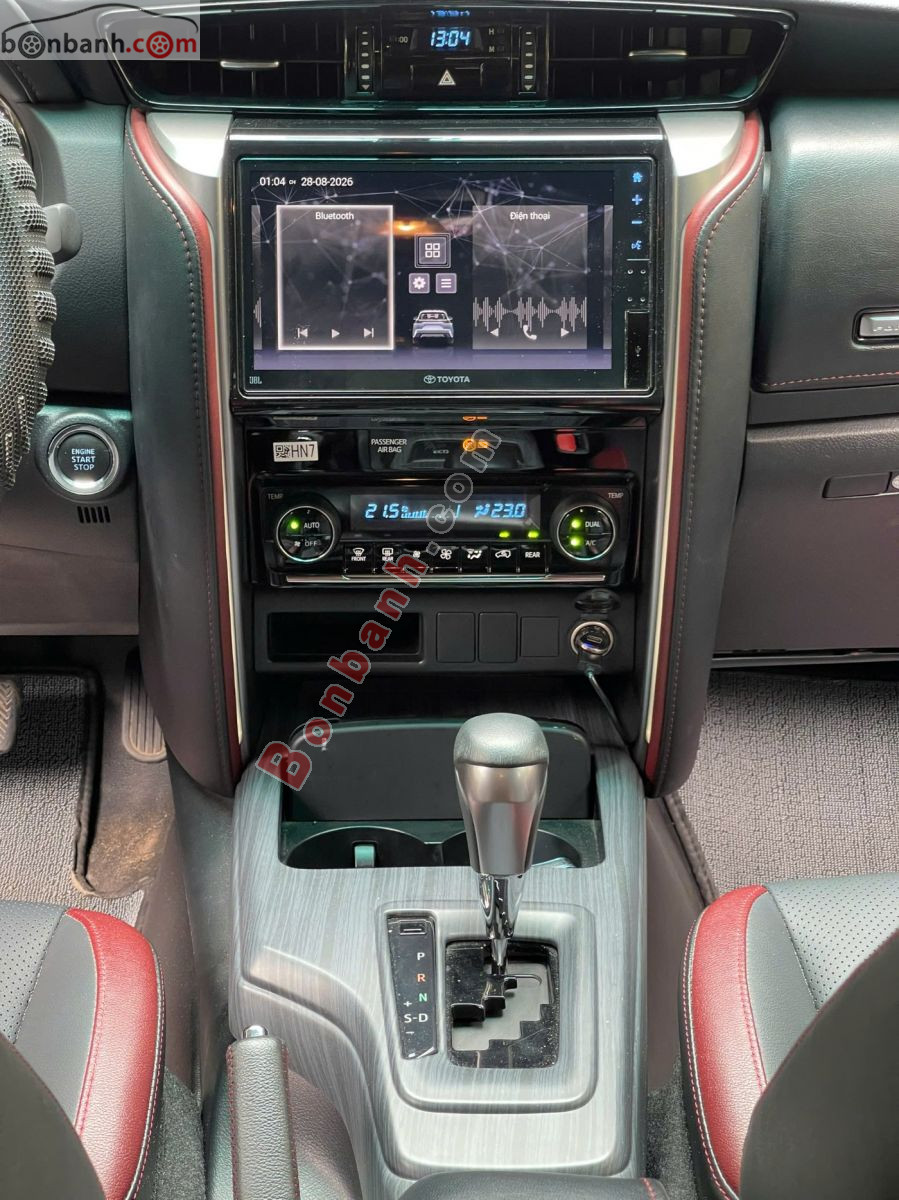 Bán ô tô Toyota Fortuner Legender 2.4L 4x2 AT - 2024 - xe cũ