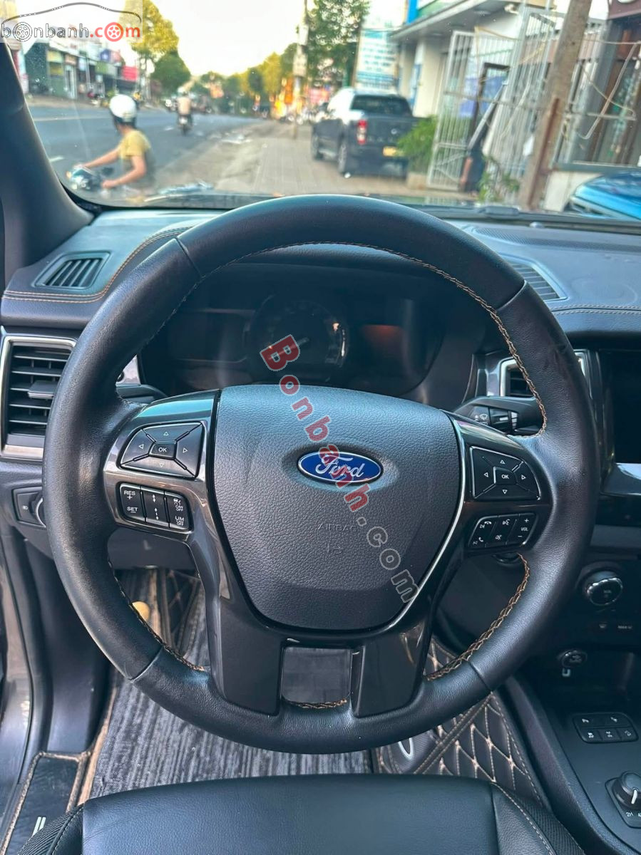 Bán ô tô Ford Ranger Wildtrak 2.0L 4x4 AT - 2018 - xe cũ