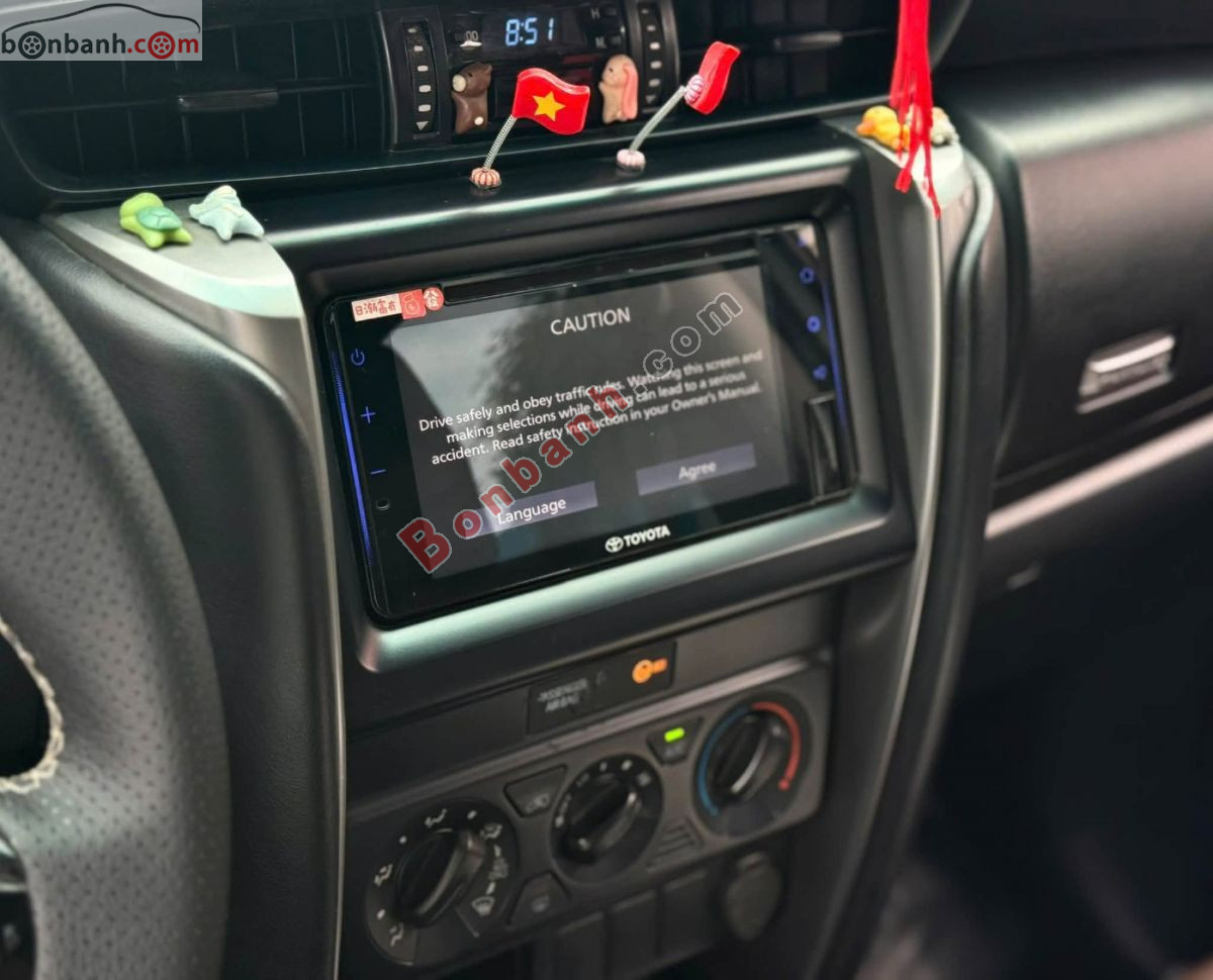 Bán ô tô Toyota Fortuner 2.4L 4x2 MT - 2022 - xe cũ