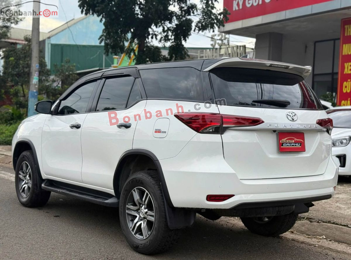 Bán ô tô Toyota Fortuner 2.4L 4x2 MT - 2022 - xe cũ