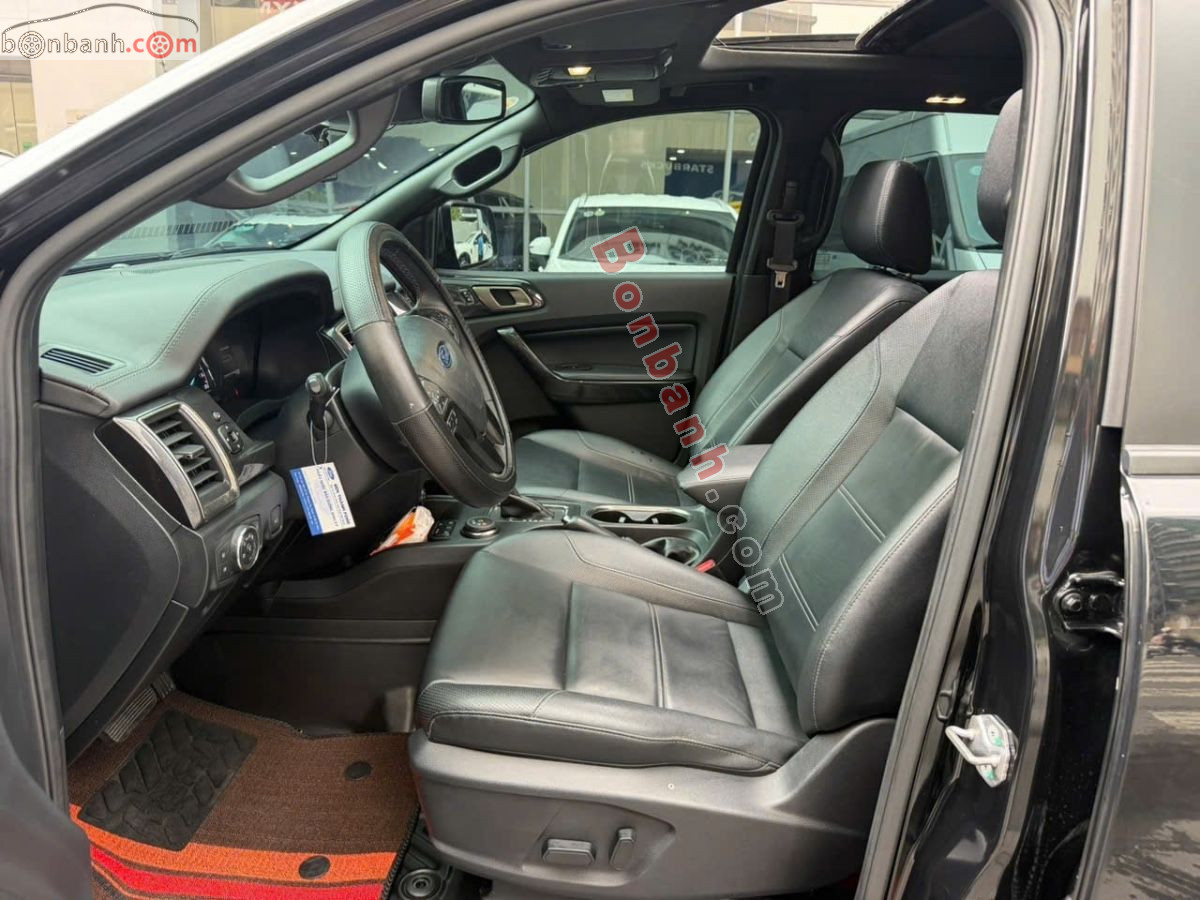 Bán ô tô Ford Everest Titanium 2.0L 4x4 AT - 2021 - xe cũ