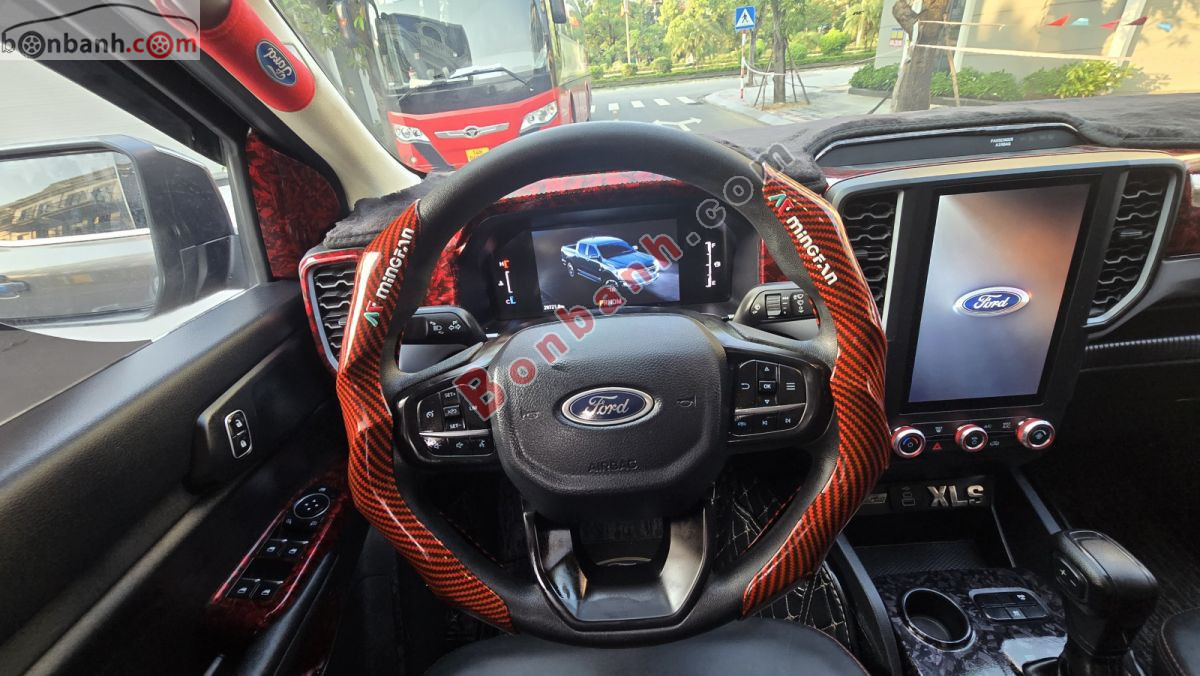 Bán ô tô Ford Ranger XLS 2.0L 4x2 AT - 2024 - xe cũ